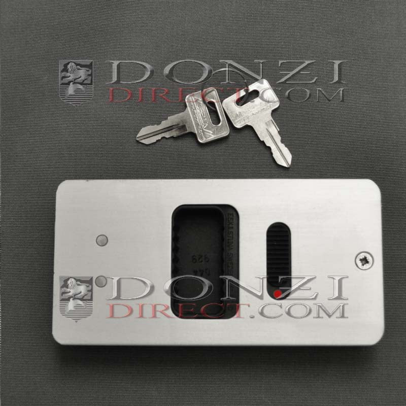 Donzi LXC / ZX / ZR Cabin Door Lock Assembly